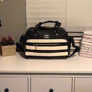 Betsy Johnson diaper bag 💜